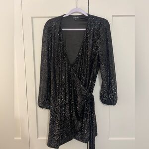 Gianni Bini sequin black wrap dress size Medium